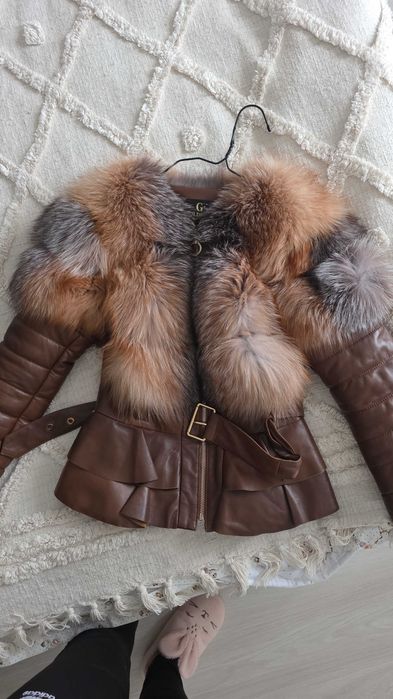 Haina piele cu blana marimea S