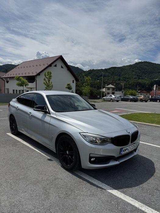 BMW 320i GT F34