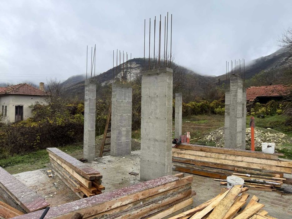 Груб строеж на къщи от нулата – Арматура, кофраж, бетон