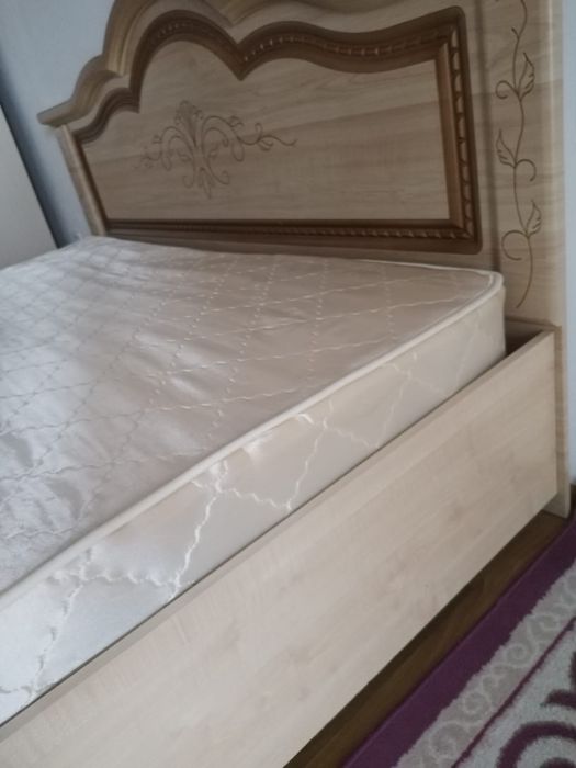 Продается кровать