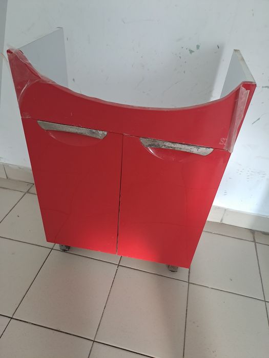 Продам тумбу со шкафчиком