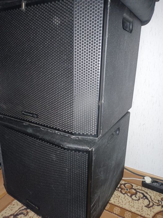 2 Subwoofere pioneer XPRS1152S