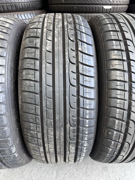 215/55/17 DUNLOP 4бр