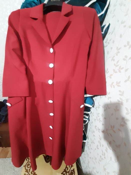 продам женское платье