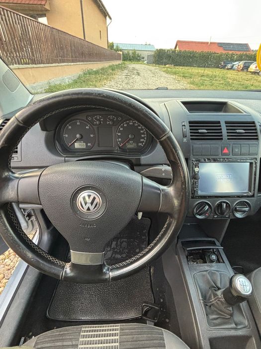 Vând volkswagen polo