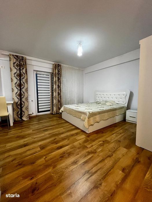 Apartament de inchiriat, o camera, semidecomandat, 38 mp, NICOLINA — fotografia 1
