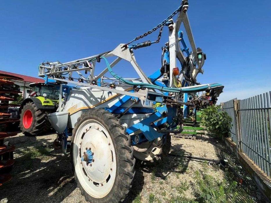 Maşină de erbicidat Blanchard Atlantique RHPA18