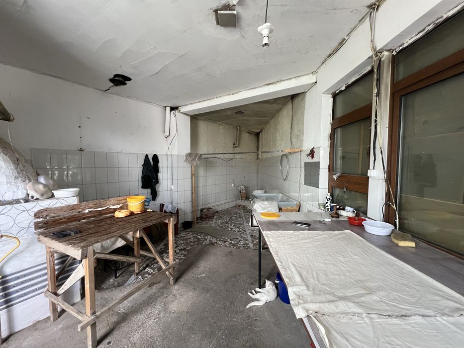Nonvoyxona  нонвойхона somsaxona uchun joy arendaga yo’l yuzida