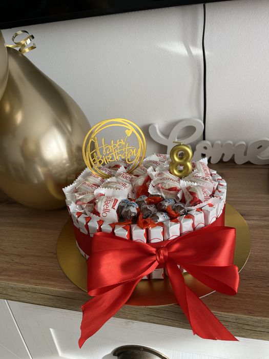 Изработка на торти от бонбони