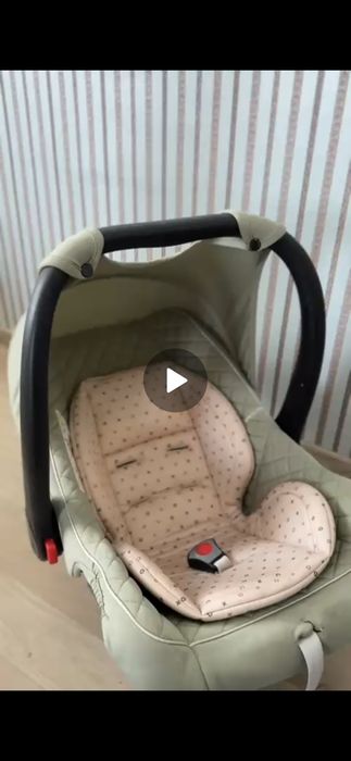 Автокресло и люлька качели.