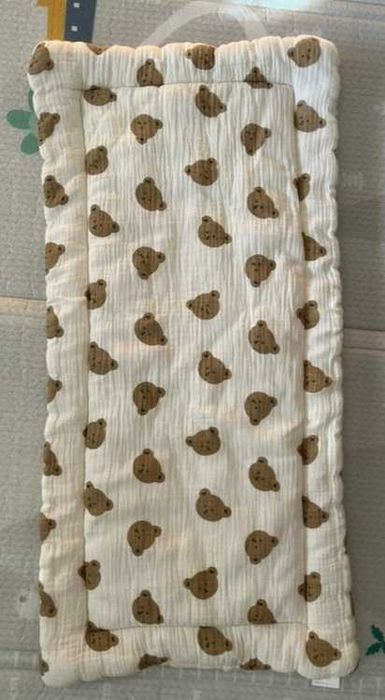 Двулицева бебешка подложка с мечета (Муселин и Минки) – 35х75 см