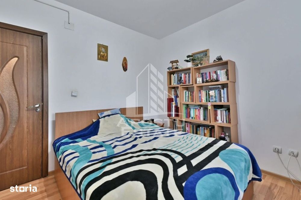 Apartament cu 3 camere de vanzare, centrala, zona Girocului, Timisoara