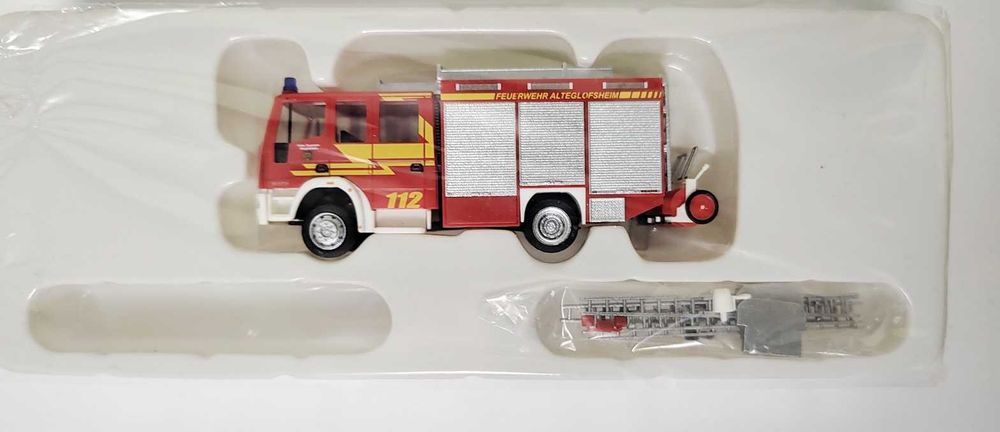 masinuta macheta 1:87 pompieri camion Iveco HLF Rietze 61207 nu HERPA