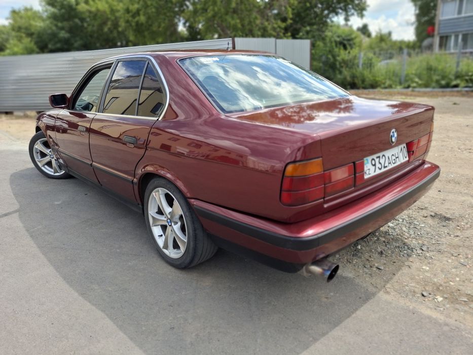 Продам бмв е34. М50Б25
