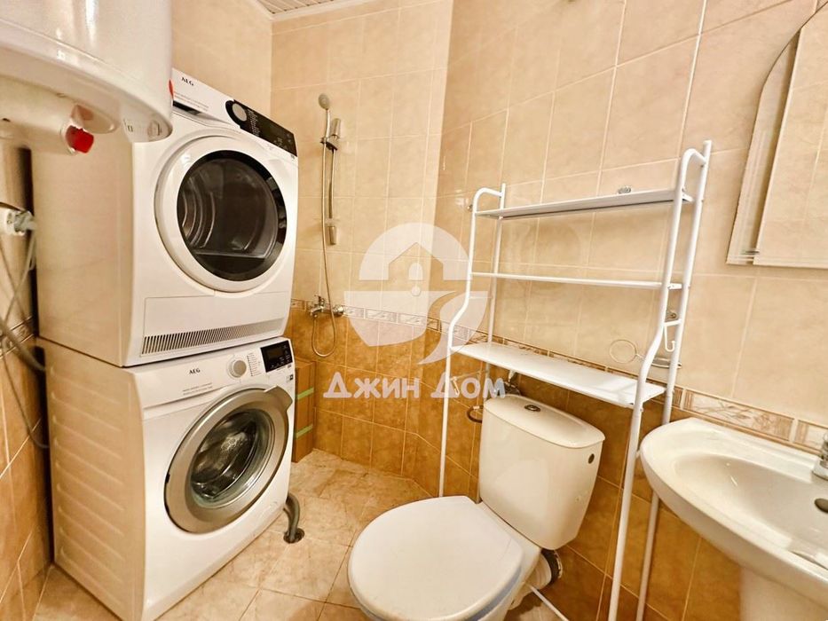 Просторен четиристаен мезонет в к-с Съни Дей 3, к.к. Слънчев бряг