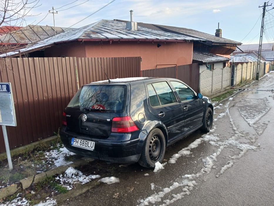 Se vinde Wolswagen Golf 4