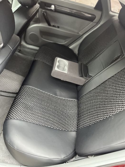 Продам Gentra автомат.