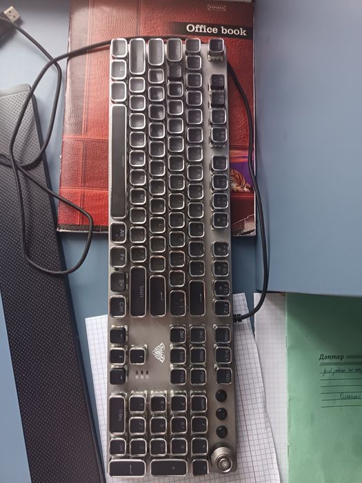 Клавиатура aula fireshock