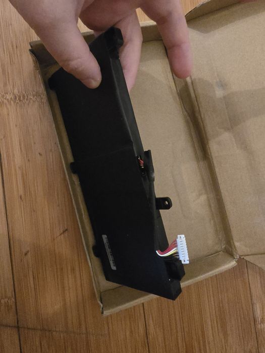Vand baterie laptop, nefolosita