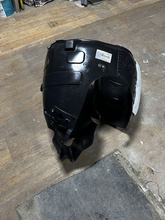 Продам подкрылок Hyundai Sonata dn8 19-23