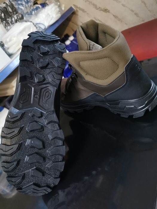 Мъжки туристически обувки