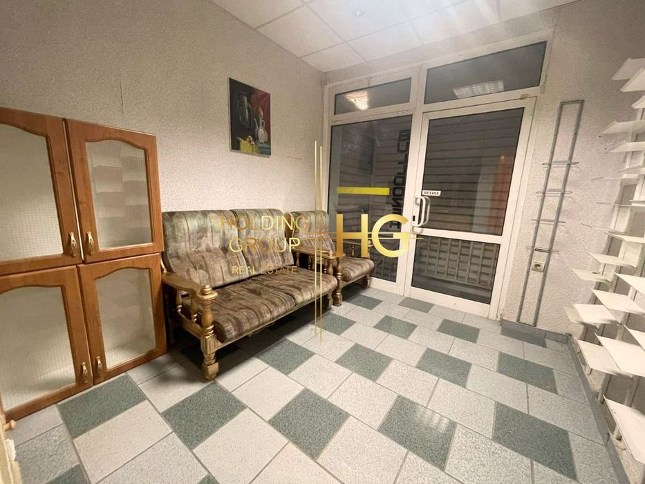 Продава се Тристаен апартамент в Варна, Колхозен пазар - 120 кв.м за 1084 €/кв.м - Снимка #1