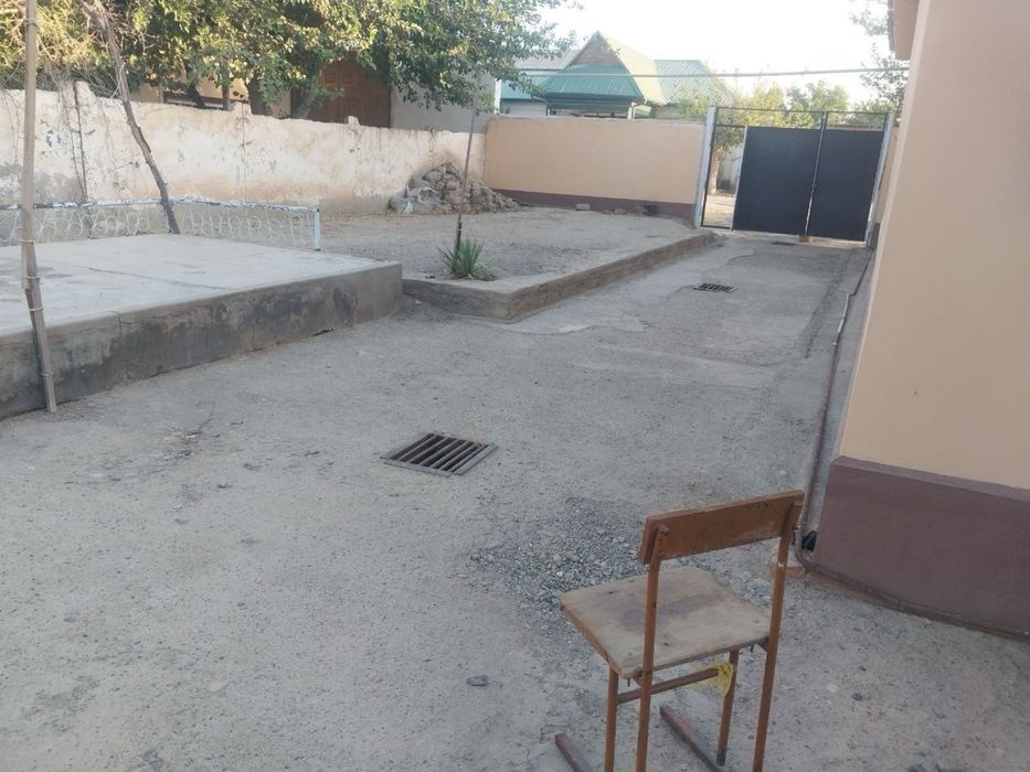 Rayon Muzrabot joydan uy sotiladi