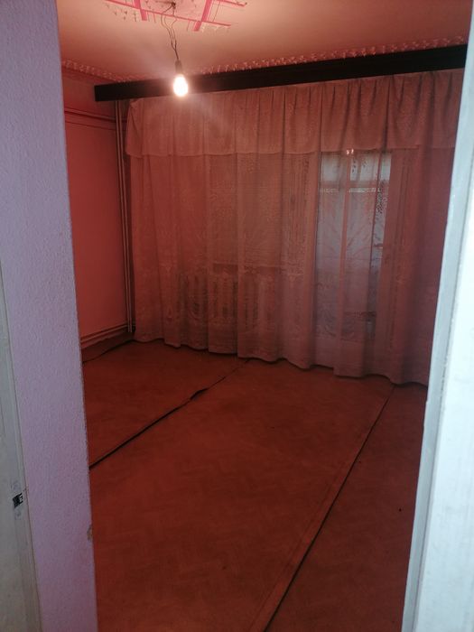 Apartament cu 3 camere