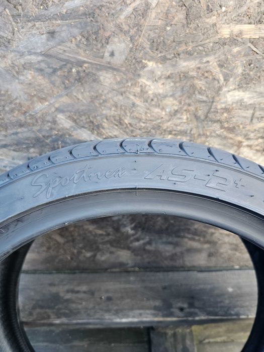 Anvelope in 2 Marimi 275 40 zr 17 225 35 zr 17