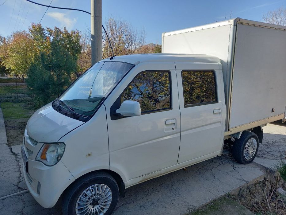 Lifan furgon mashina