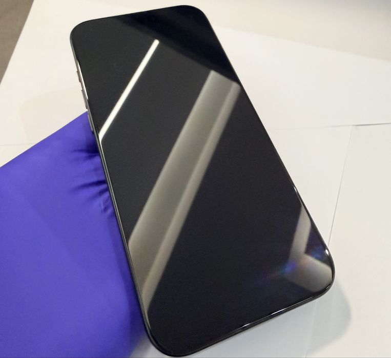 iPhone 16 Pro Max 256 GB, baterie 96%, stare foarte buna