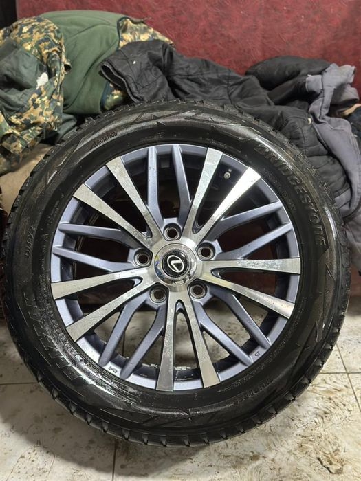 Диски lexus 570 оригинал комплект r20