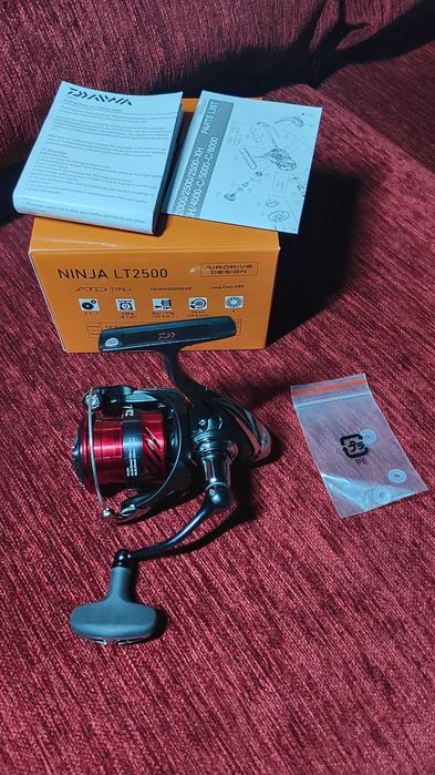 Продавам Въдица Конгер и макара Дайва