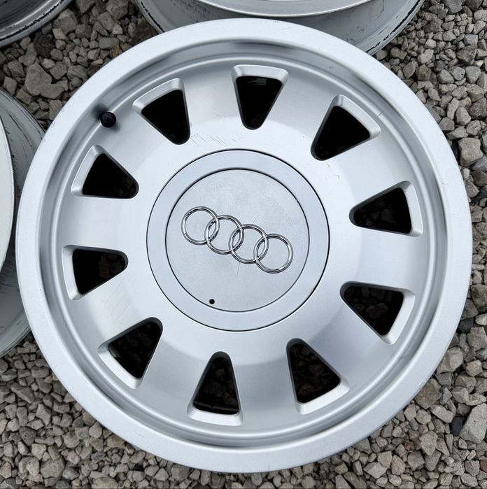 Оригинални лети джанти 15 за Audi
