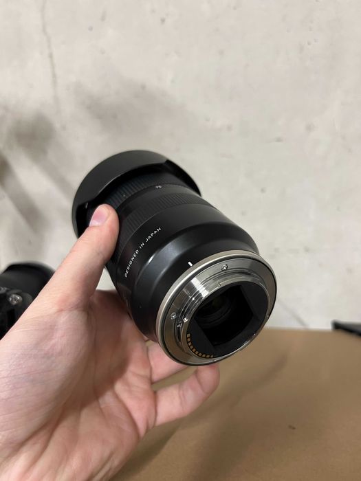 Обектив Tamron 28-75mm f/2.8 Di III - Sony E-mount