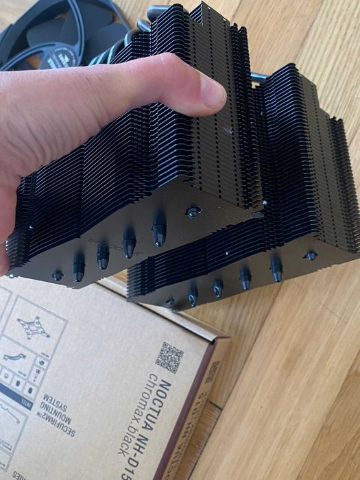 Noctua NH-D15 Chroma Tower Cooler – Cooler CPU premium | Ca nou