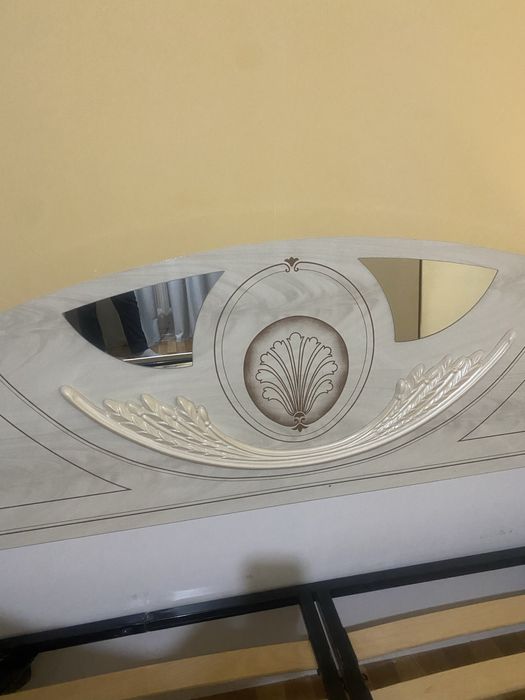 Спальный  гарниьур