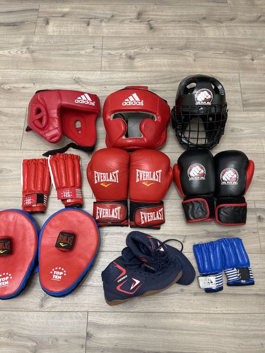 Экиперовка для бокса мма и техэквандо