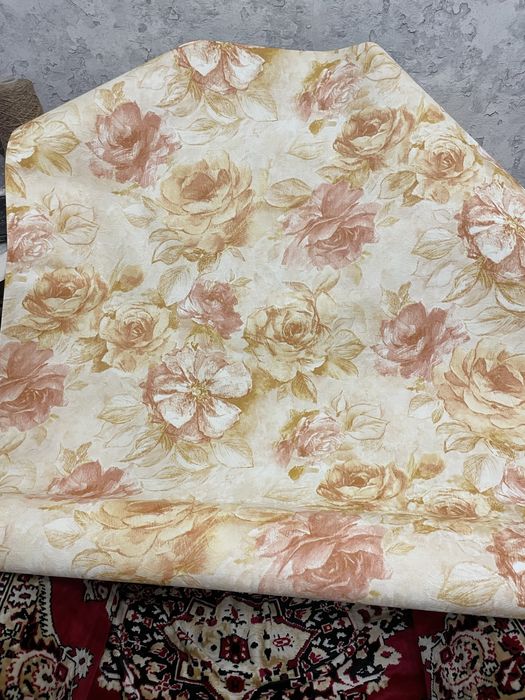 Продам обои. Моющиеся.