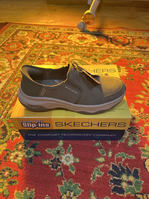 кроссовок skeachers