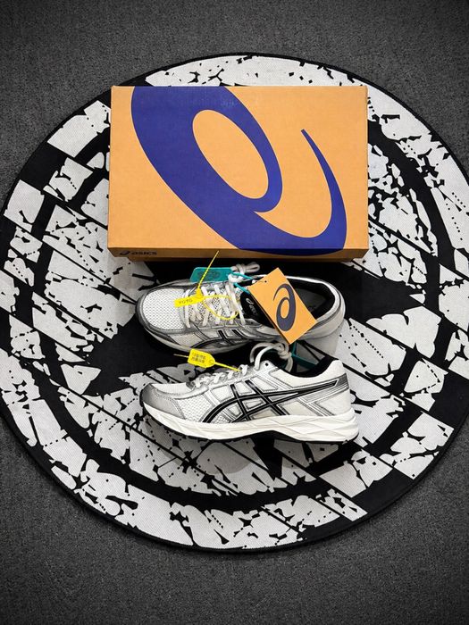 ASICS Gel-Contend 4 оригинал.