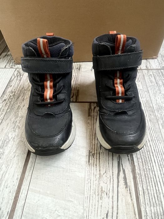 Боти за момче Clarks 28номер