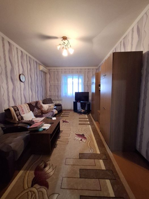 Продается 2 х комнатная квартира