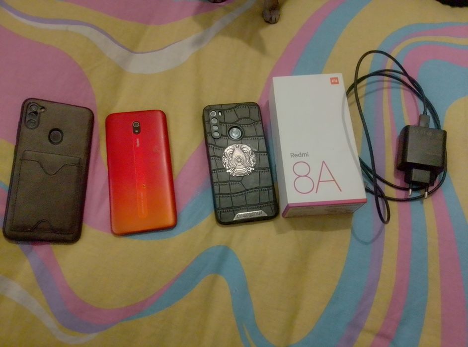 Продажу телефон  за 3телефона 30к