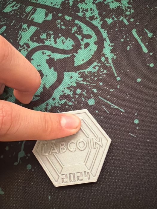 Лабкойни 5 на брой