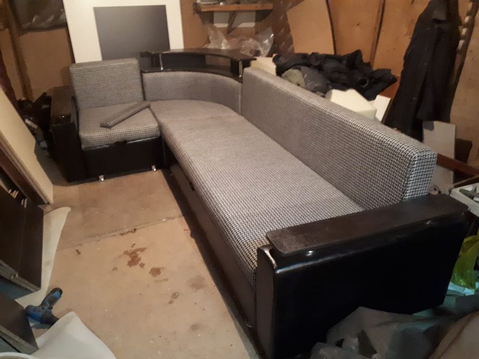 Перетяжка мебели