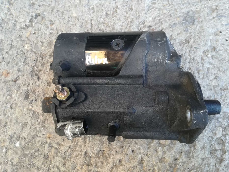 Алтернатор стартер Toyota Hilux 2.5 TD D4D Тойота Хайлукс