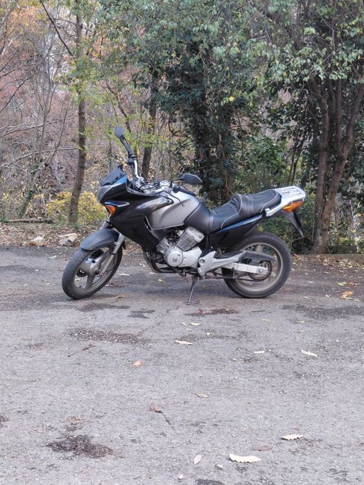 Vând Urgent !!! Honda Varadero XL 125 V