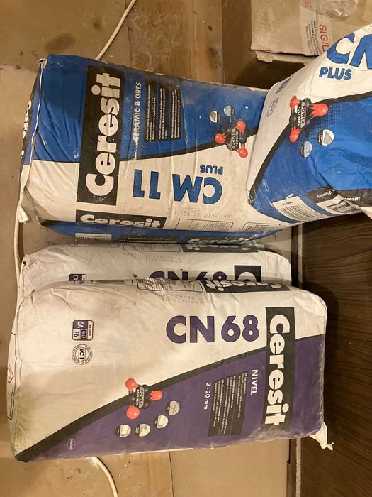 2 saci sapa autonivelanta Ceresit CN68 si 2 saci adeziv Ceresit CM11