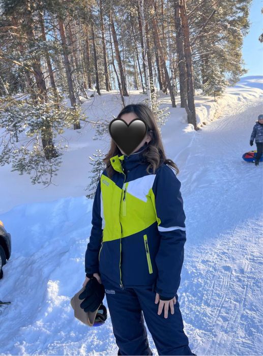 Горнолыжный костюм